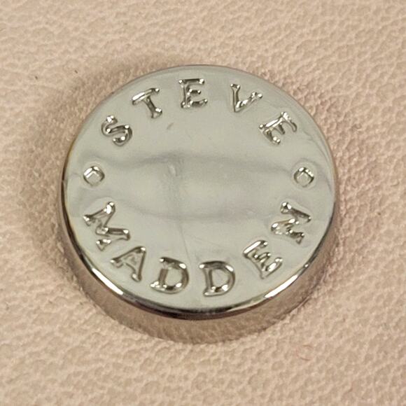 Steve‎ Madden Pink Folding Card Case with chain New without Tags!!! - Picture 3 of 5